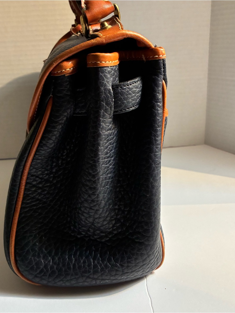 Vintage 80’s Dooney & Bourke Black Pebbled Leather Satchel with Brown Trim Navy - Picture 4 of 15
